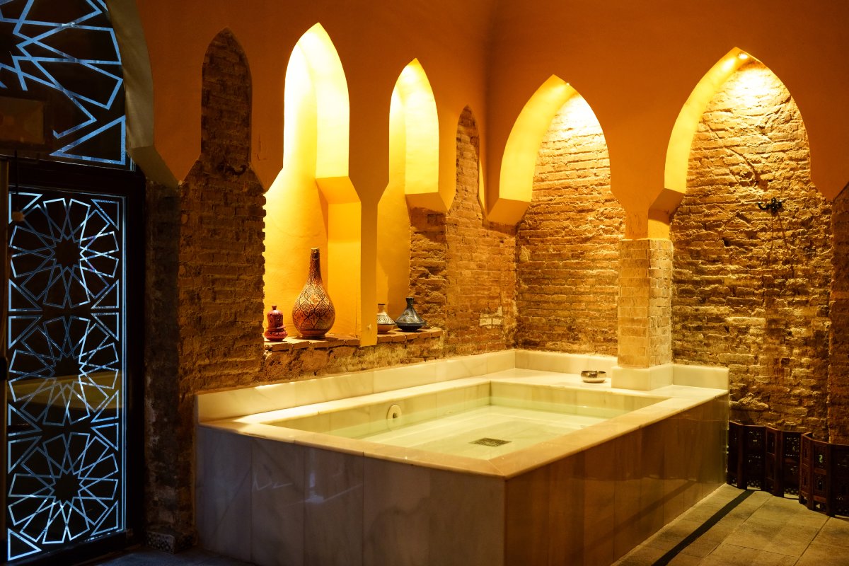 Combining Hammam with Massage Therapy for Full Relaxation